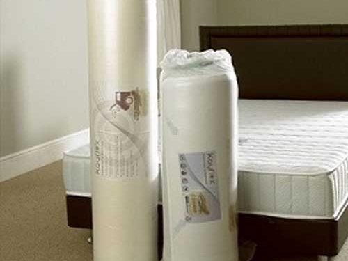 Vacuum-rolled mattresses